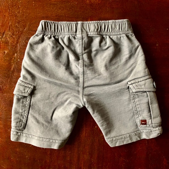 Tea Collection Thunder Gray French Terry Cargo Shorts - Picture 2 of 5